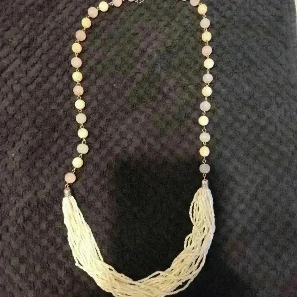 White multi layer necklace